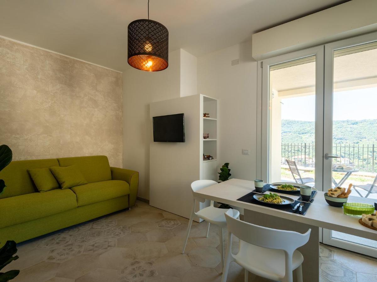 Villa Hanbury With Swimming Pool And Parking In Alassio Esterno foto